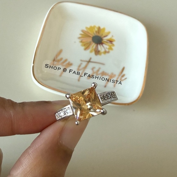 Sterling Silver Ring 6.75 - Picture 4 of 6